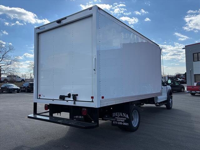 2024 Ford F-550 photo 3