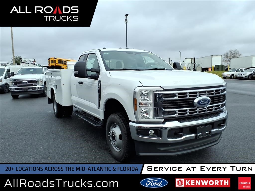 New 2026 Ford F-350 Chassis Truck Super Cab