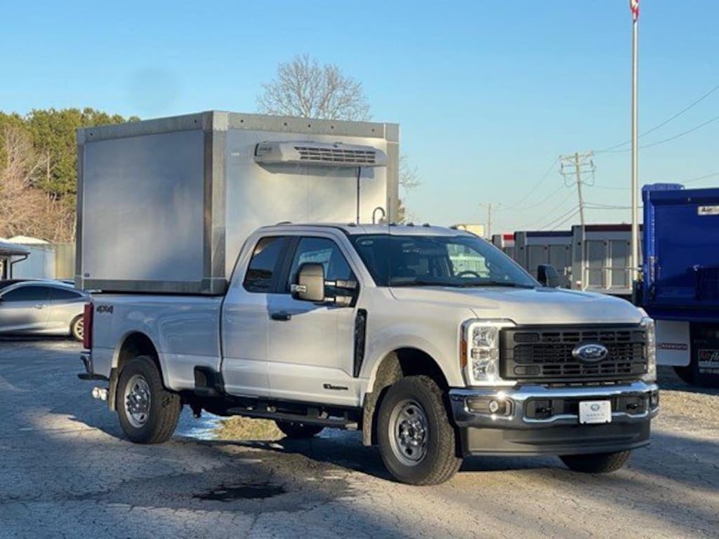 New 2025 Ford F-350 XL Truck Super Cab