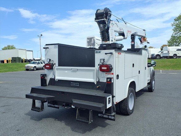 2025 Ford F-600 Super Duty Chassis Cab XL - Photo 3
