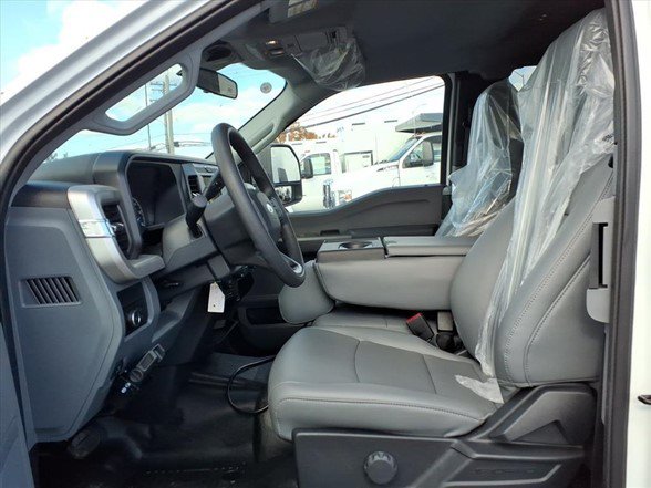 2026 Ford F-450 Super Duty Chassis Cab XL - Photo 12