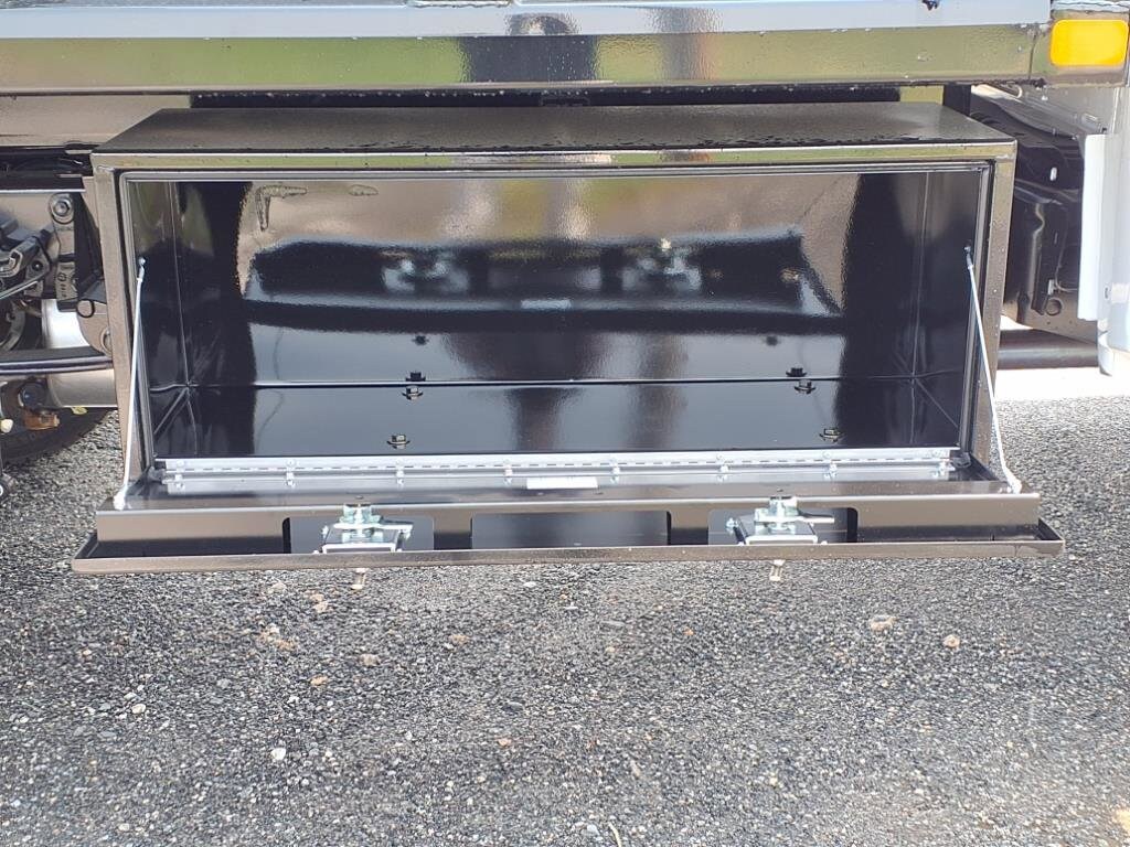 2025 Ford F-450 Super Duty Chassis Cab XL - Photo 11