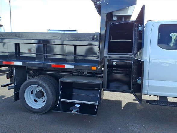 2026 Ford F-450 Super Duty Chassis Cab XL - Photo 7