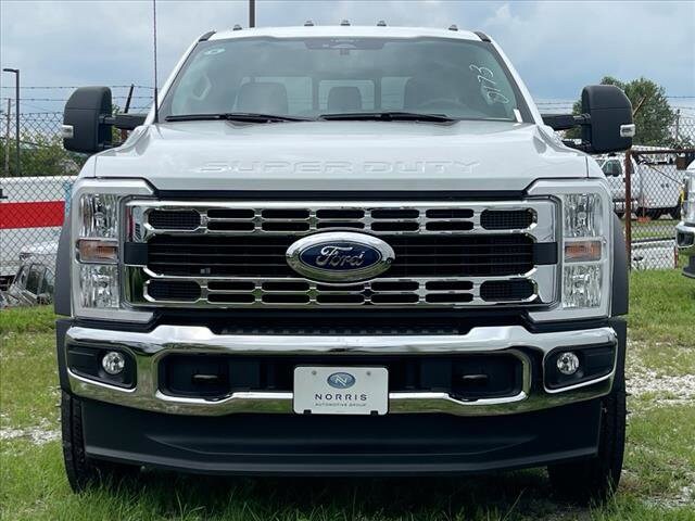 2024 Ford F-550 photo 4
