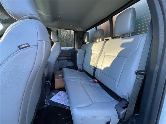2025 Ford F-350 Super Duty XL - Photo 28