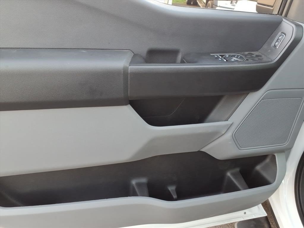 2026 Ford F-450 Super Duty Chassis Cab XL - Photo 17
