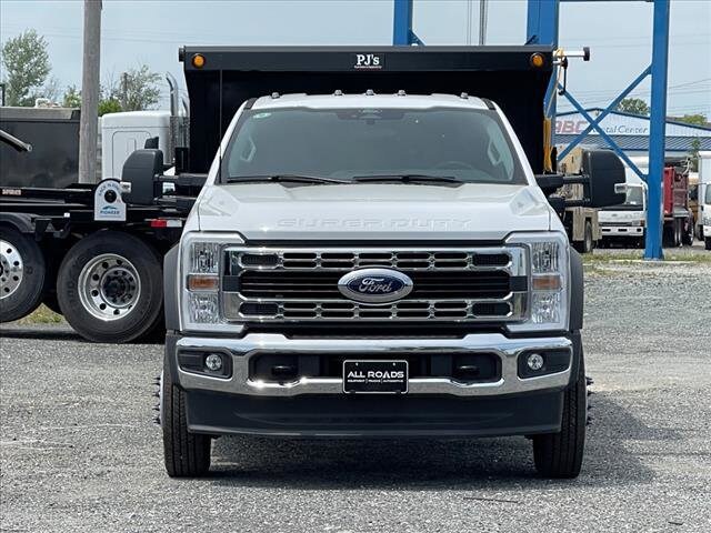 2024 Ford F-550 photo 3