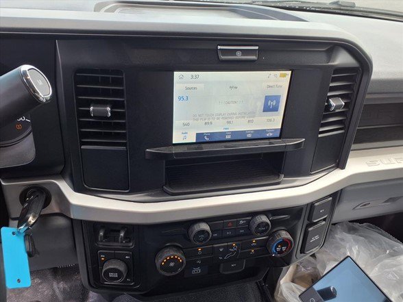 2025 Ford F-600 Super Duty Chassis Cab XL - Photo 21