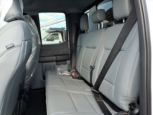 2026 Ford F-450 Super Duty Chassis Cab XL - Photo 17