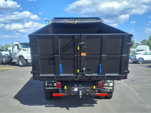 2026 Ford F-450 Super Duty Chassis Cab XL - Photo 7