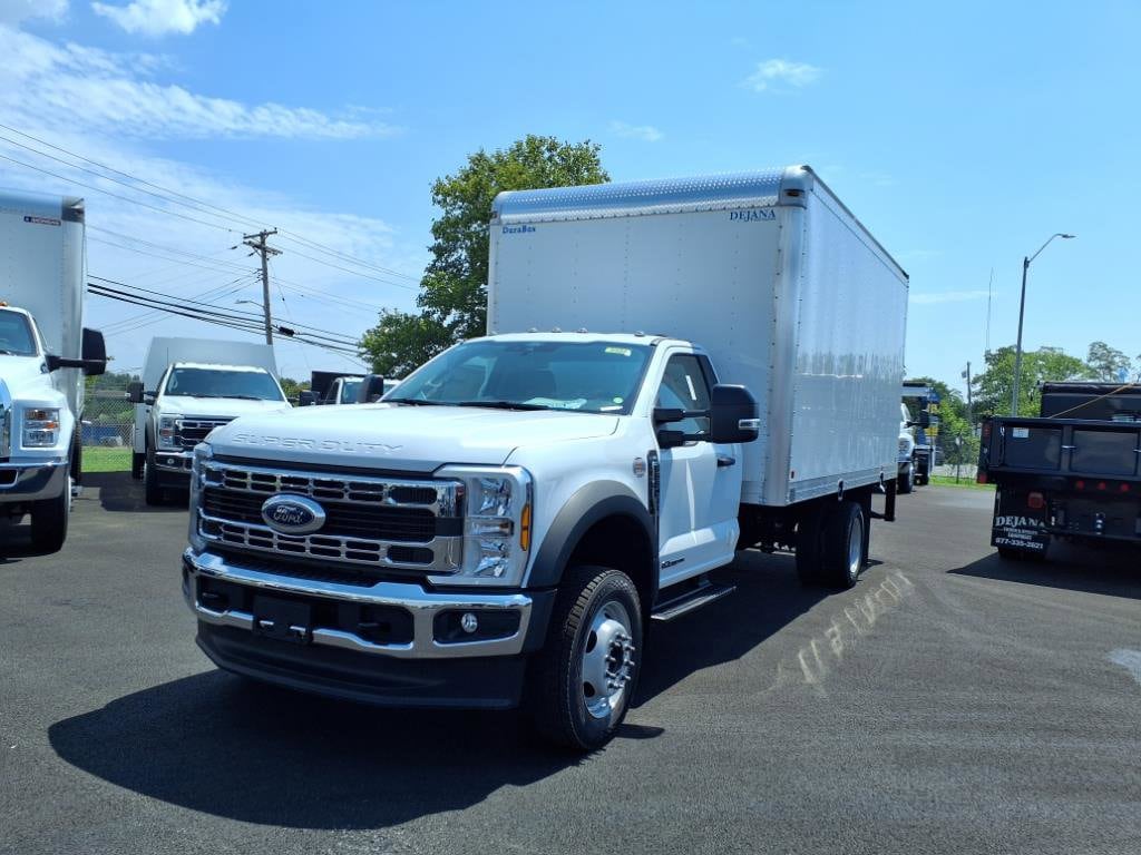 2025 Ford F-550 Super Duty Chassis Cab XL - Photo 7