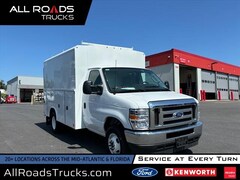 2025 Ford E-350 Cutaway Base Truck