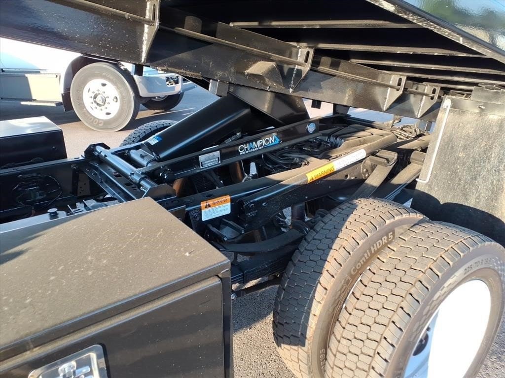 2026 Ford F-450 Super Duty Chassis Cab XL - Photo 10