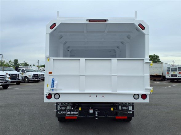 2026 Ford F-600 Super Duty Chassis Cab XL - Photo 8