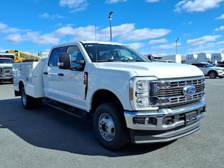 2026 Ford F-350 Chassis Truck Crew Cab
