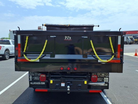 2025 Ford F-350 Super Duty Chassis Cab XL - Photo 6