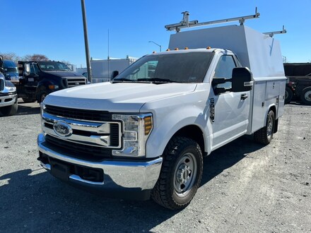 2019 Ford F-350 Chassis Truck Regular Cab