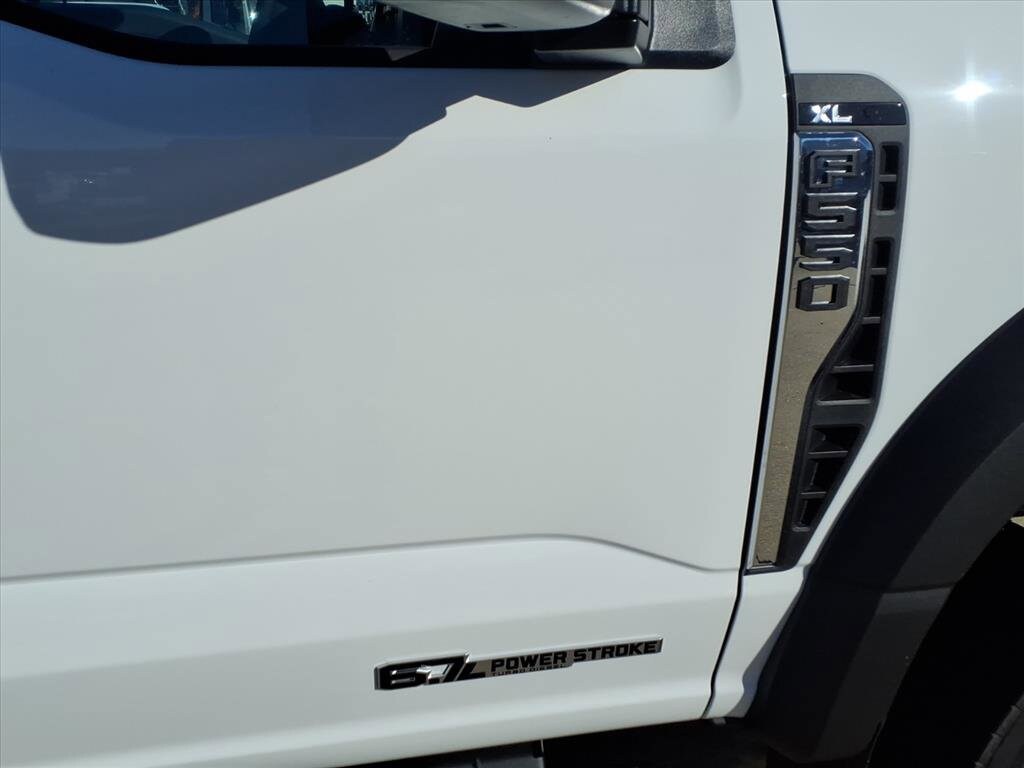 New 2026 Ford F-550 Chassis Truck Super Cab