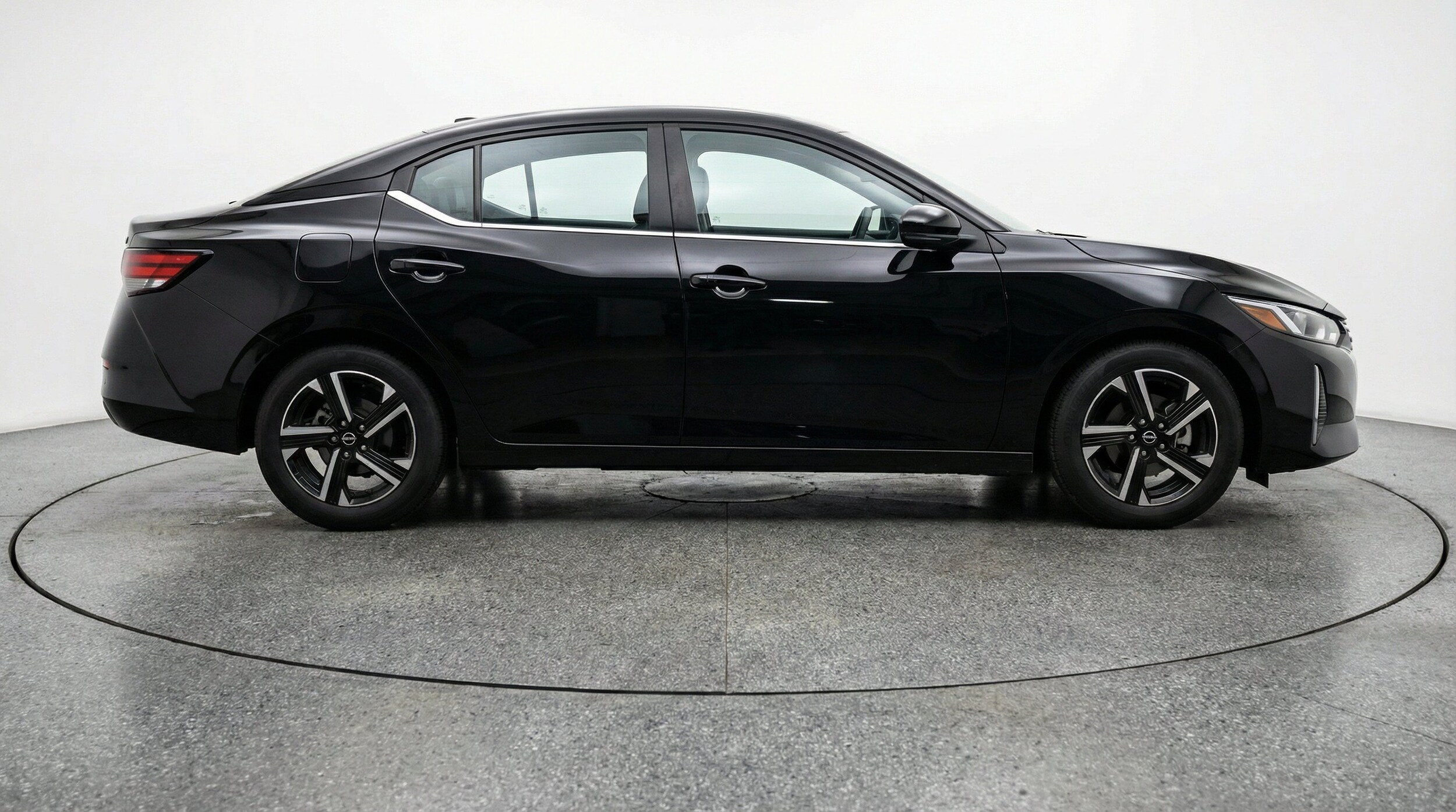 Thumbnail: 2025 Nissan Sentra - 11