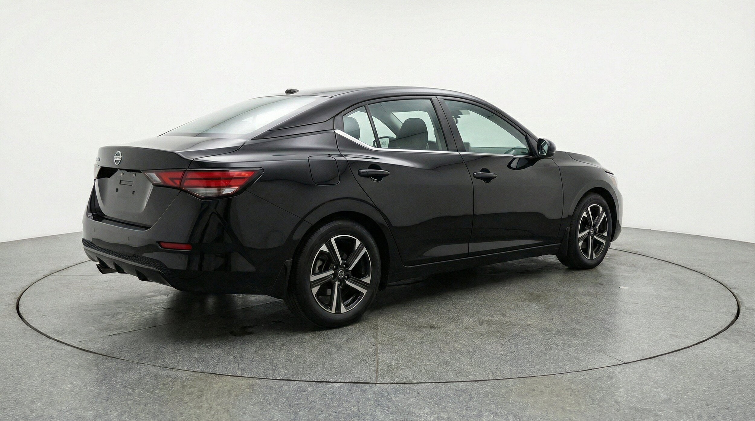 Thumbnail: 2025 Nissan Sentra - 9