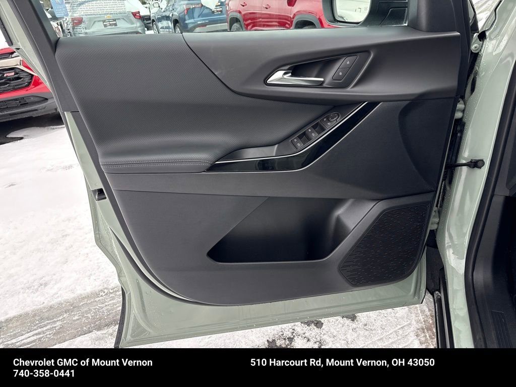 2026 Chevrolet Equinox LT - Photo 11