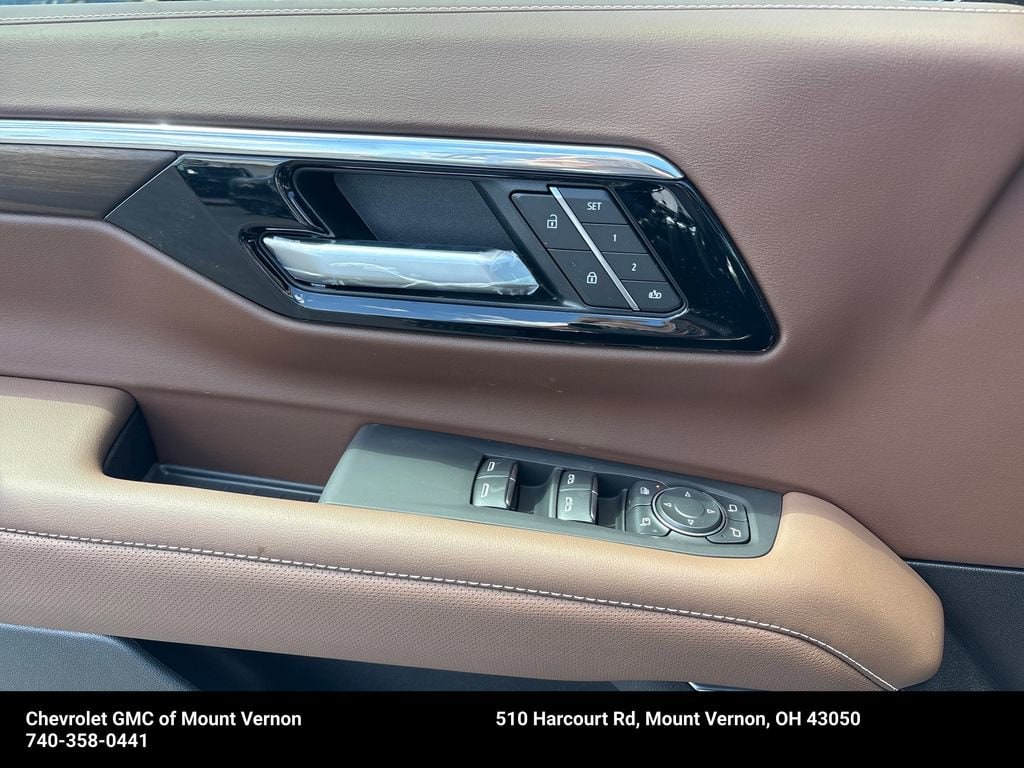 2026 Chevrolet Suburban High Country - Photo 13