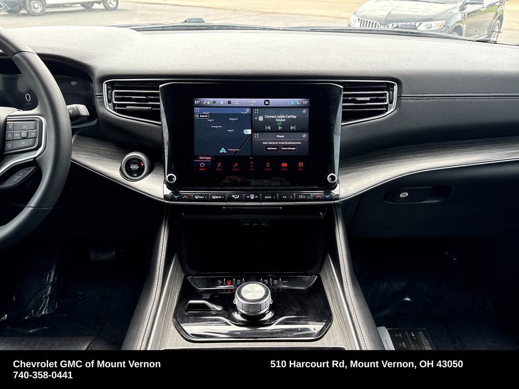 2024 Jeep Wagoneer L Series II - Photo 17