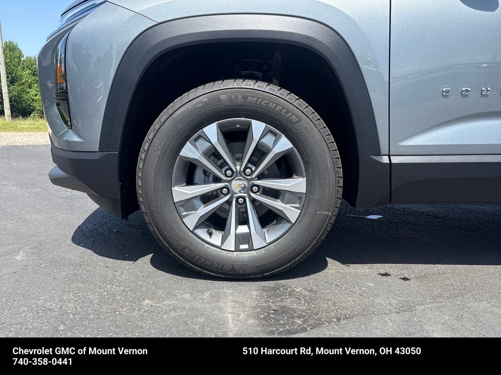 2027 Chevrolet Equinox LT - Photo 24