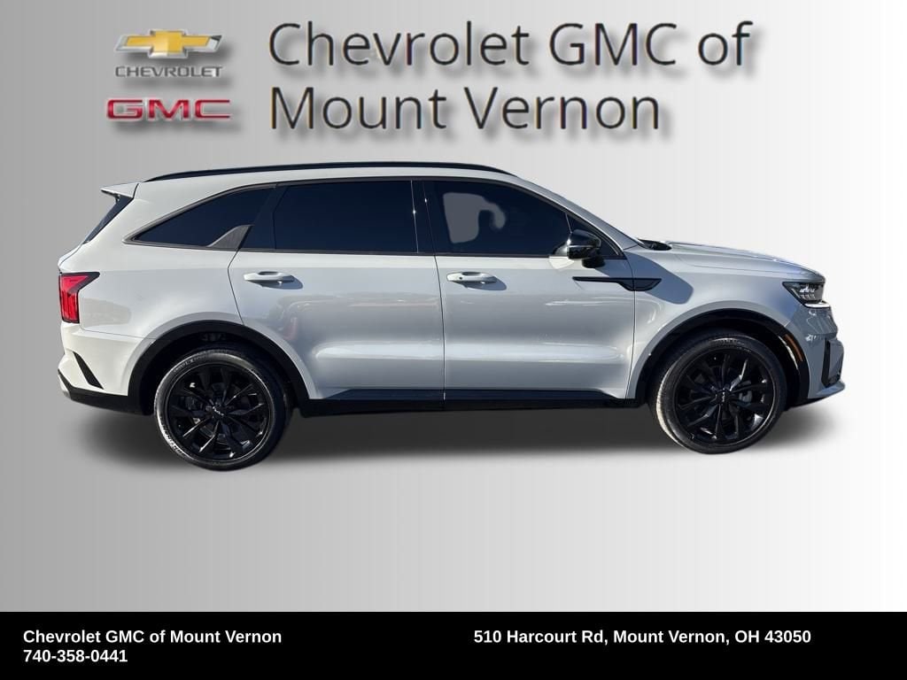 Used 2023 Kia Sorento SX