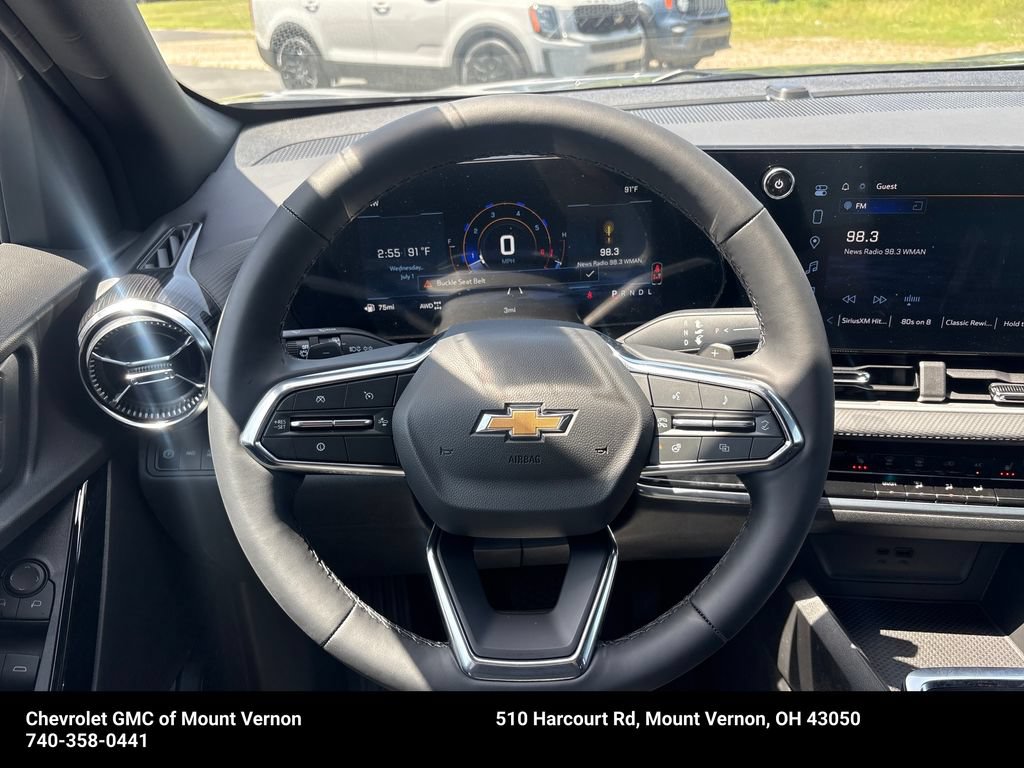 2027 Chevrolet Equinox LT - Photo 17