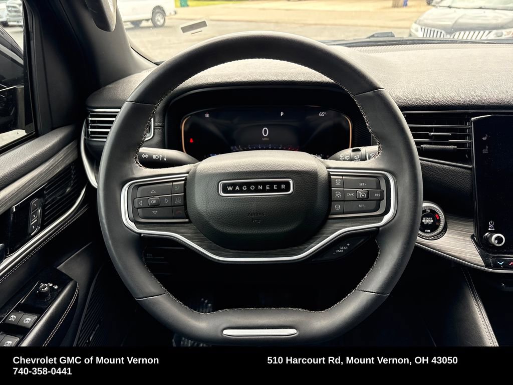 2024 Jeep Wagoneer L Series II - Photo 15