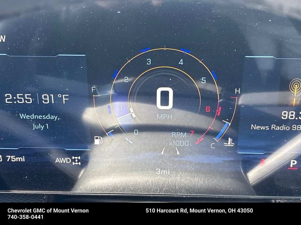 2027 Chevrolet Equinox LT - Photo 18