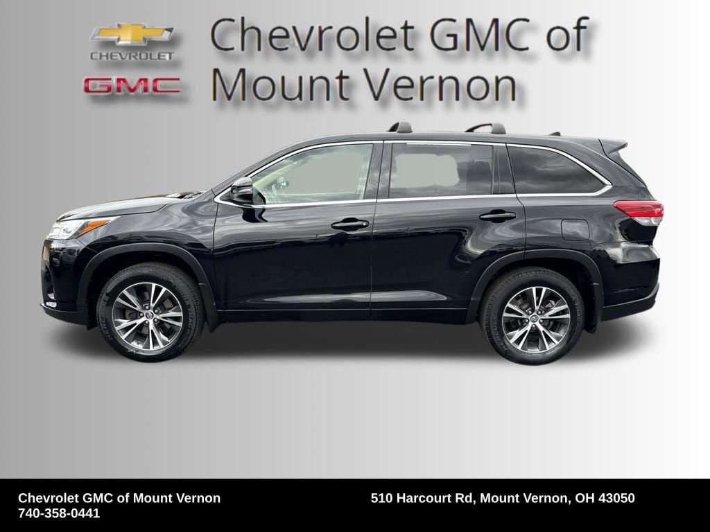 Used 2017 Toyota Highlander LE Plus with VIN 5TDBZRFH6HS376761 for sale in Mount Vernon, OH