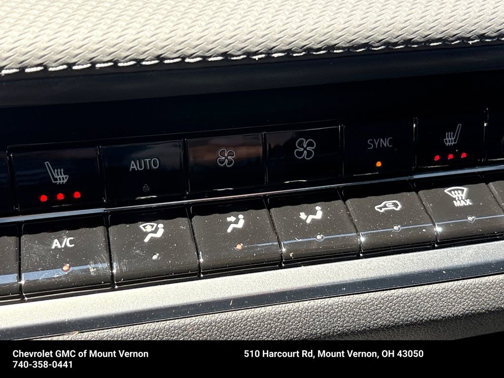 2026 Chevrolet Equinox LT - Photo 31