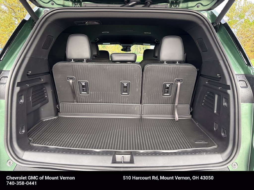 2027 Chevrolet Traverse LT - Photo 27