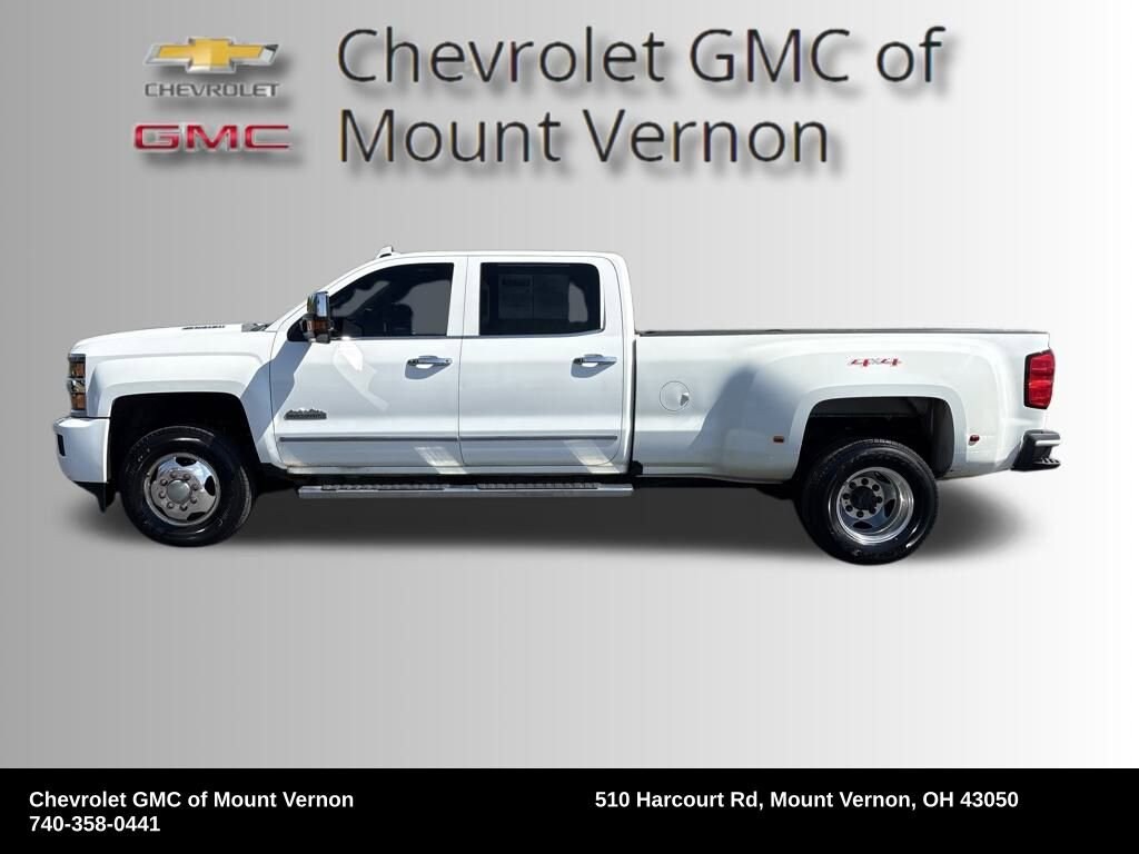 2015 Chevrolet Silverado 3500HD High Country photo 2