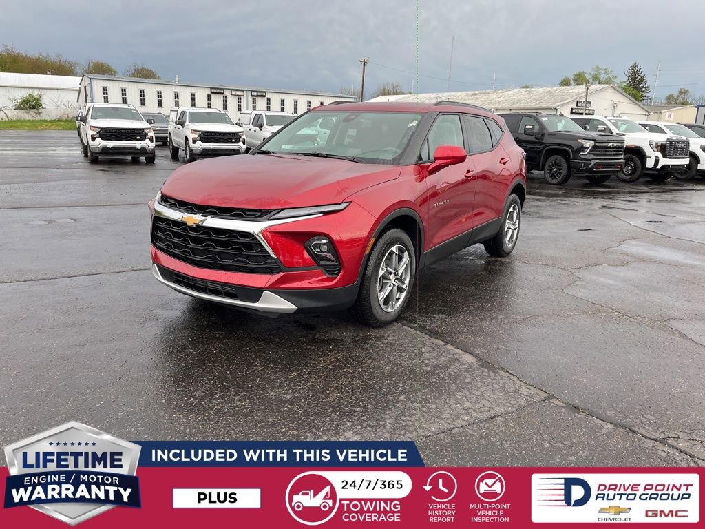 2025 Chevrolet Blazer 2LT photo 3
