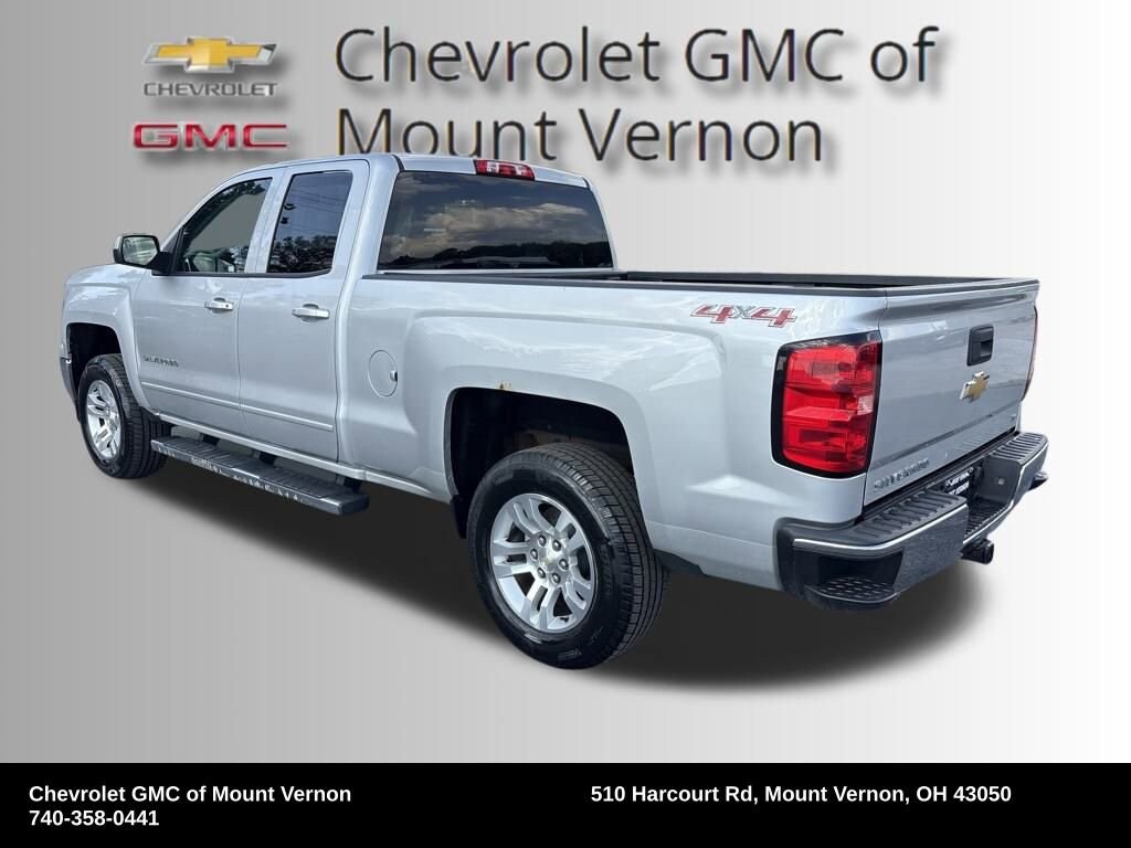 2015 Chevrolet Silverado 1500 LT photo 3