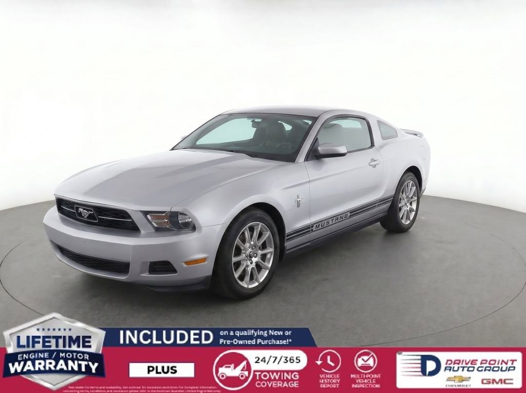 2010 Ford Mustang's photo