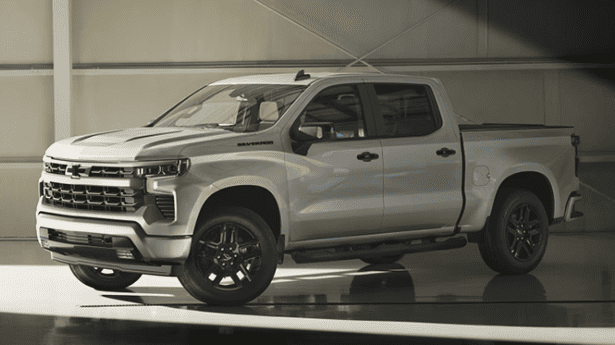 What%20Engine%20Options%20Does%20The%202026%20Silverado%20Offer_%20post.png
