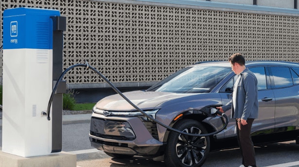 Why Are Critics Raving About The 2025 Chevy Blazer EV SS_ post.png
