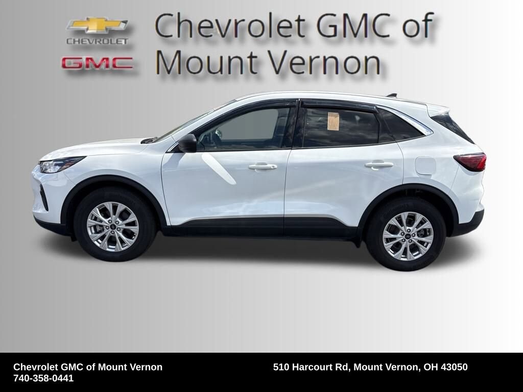 2023 Ford Escape Active photo 2