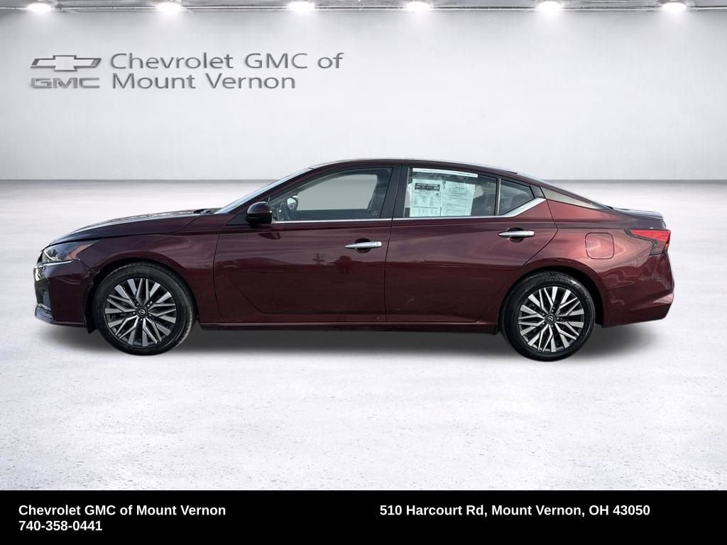 Used 2023 Nissan Altima SV with VIN 1N4BL4DVXPN346640 for sale in Mount Vernon, OH