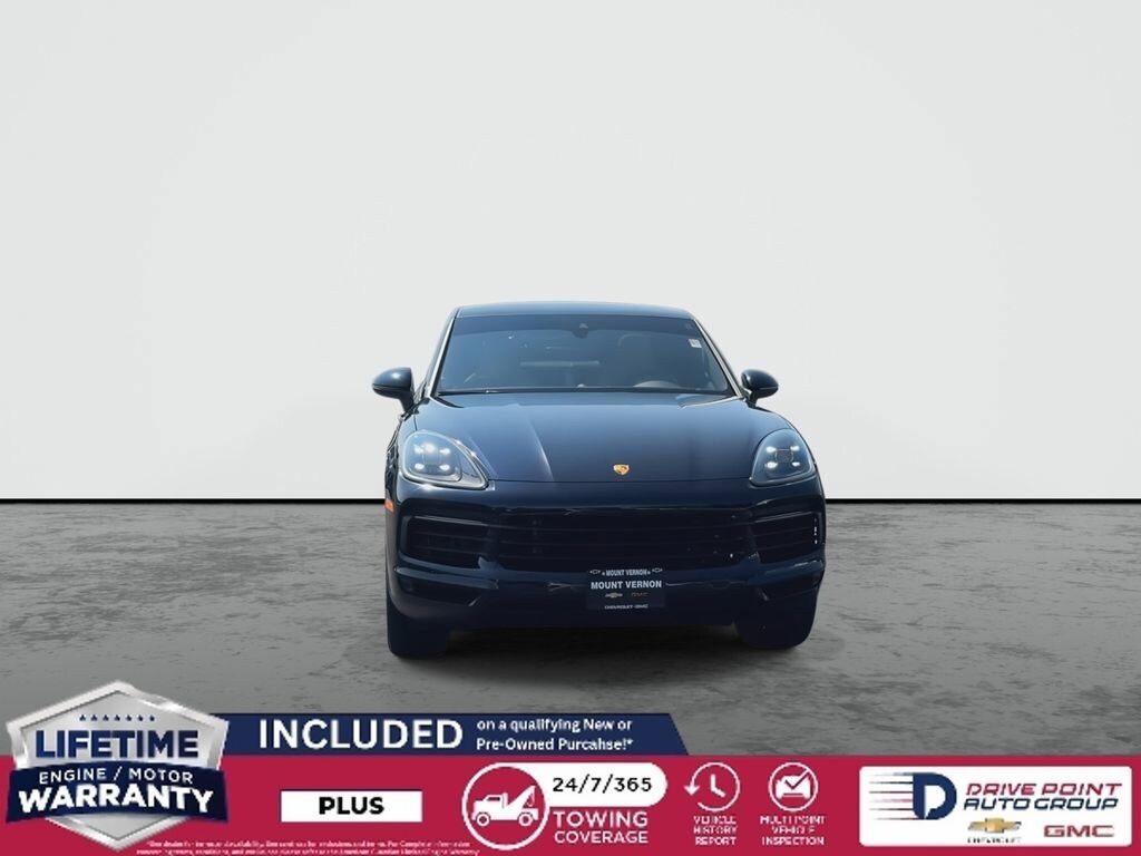 2022 Porsche Cayenne Coupe Base photo 3
