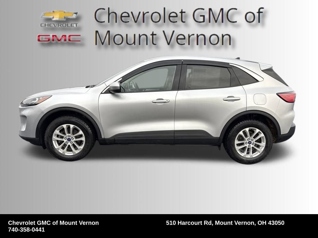 Used 2020 Ford Escape SE with VIN 1FMCU9G65LUA53706 for sale in Mount Vernon, OH