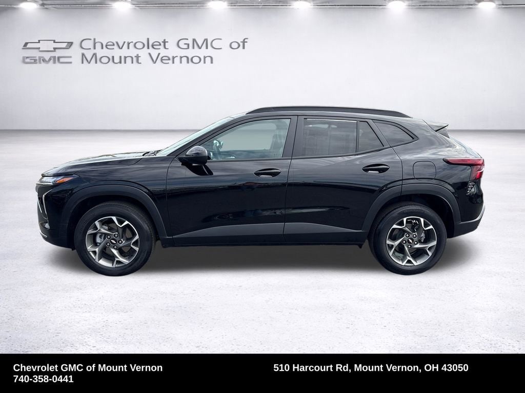 Used 2024 Chevrolet Trax LT with VIN KL77LHE28RC004823 for sale in Mount Vernon, OH