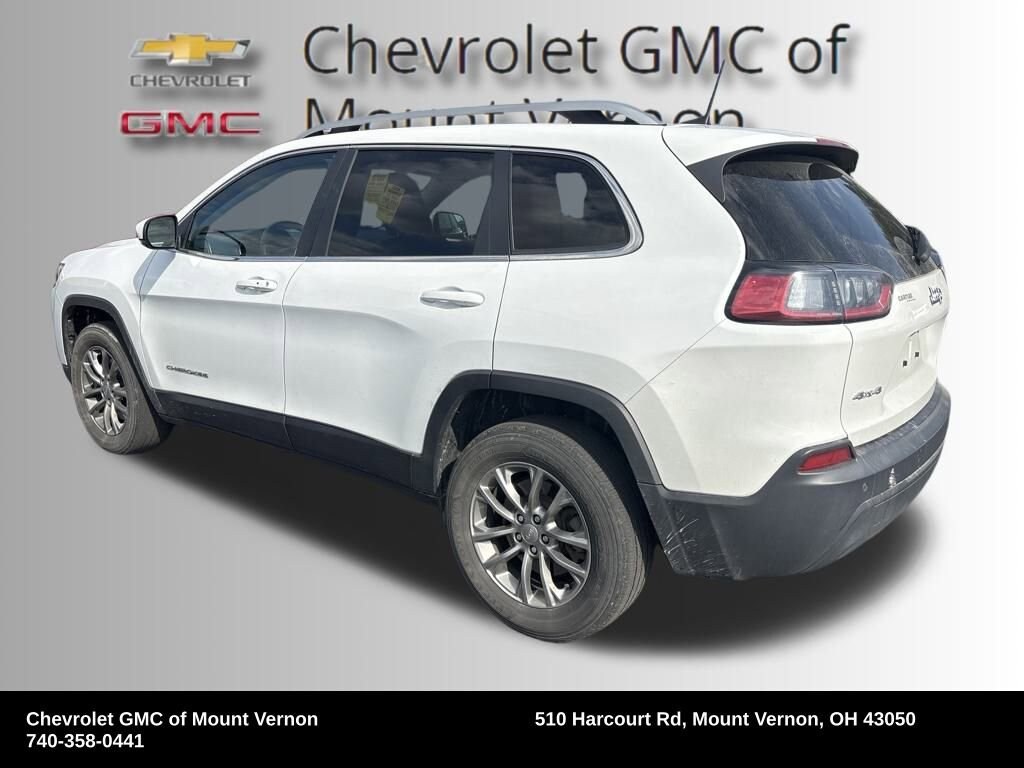 2020 Jeep Cherokee Latitude photo 2