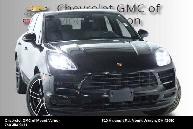 2021 Porsche Macan S photo 2