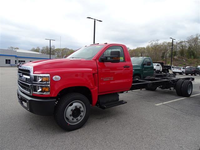 2023 Chevrolet Silverado 4500 Medium Duty Chassis Cab Work Truck's photo
