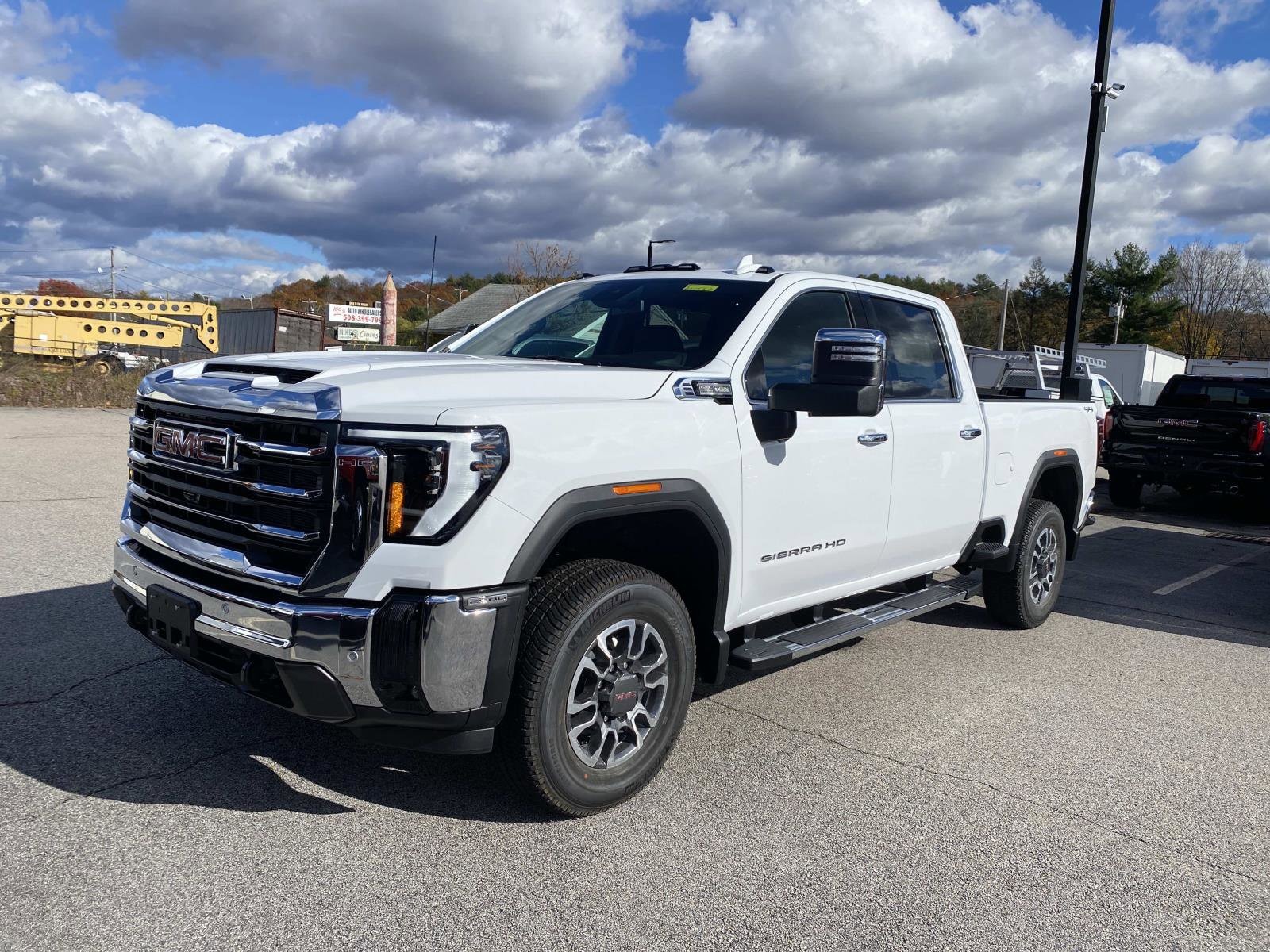 2026 GMC Sierra 2500HD SLT's photo
